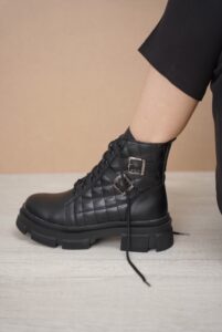 بوت طبی زنانه شنل