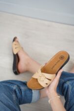 صندل طبی زنانه پانیذ