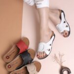 صندل زنانه طبی چرم طبیعی نازگل