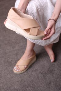 کفش صندل زنانه طبی پریناز