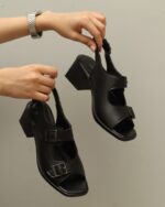 صندل رکابدار طبی زنانه نورا